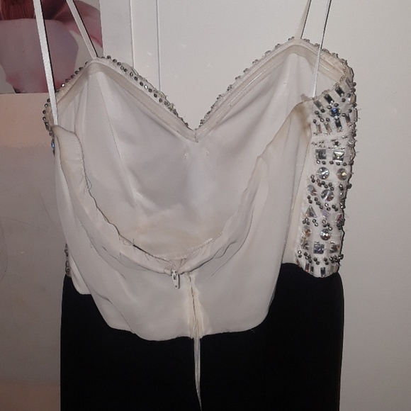 Windsor dress - Picture 2 of 2